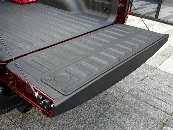 2024 Ram 1500 Crew Cab TRX V, красный, 15990000 рублей - вид 15
