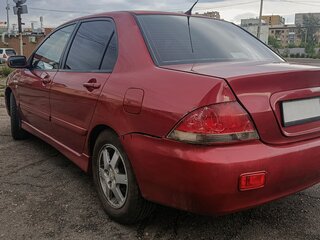 2005 Mitsubishi Lancer IX, красный, 290000 рублей, вид 3