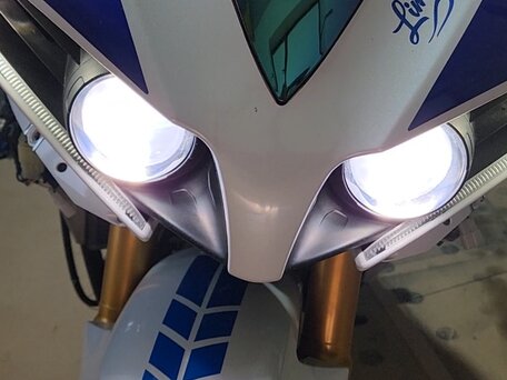 2014 Yamaha YZF-R1, синий, 1180000 рублей, вид 2