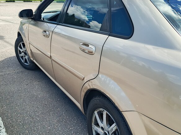 2007 Chevrolet Lacetti I, бежевый, 380000 рублей - вид 2