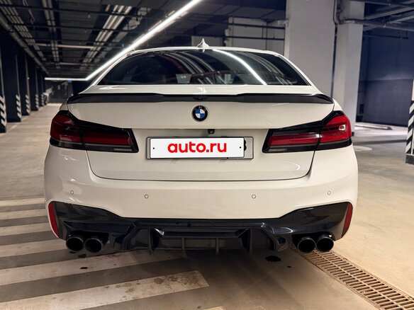 2018 BMW 5 серии 530d xDrive VII (G30/G31/G38), белый, 4050000 рублей - вид 2