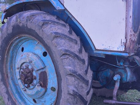 1975 ЮМЗ 6, белый, 200000 рублей, вид 4