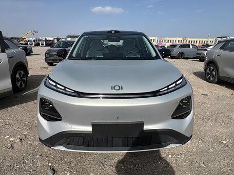 2026 Changan Qiyuan Q05 51.9 kWh II, серебристый, 2400000 рублей, вид 1