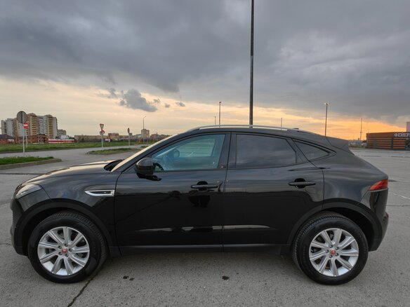 2018 Jaguar E-Pace I, чёрный, 2499000 рублей - вид 5