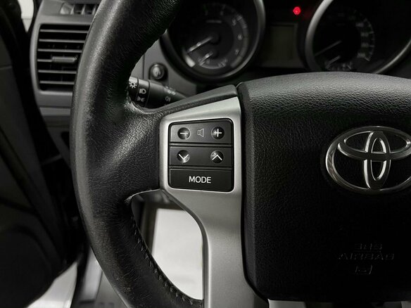 2015 Toyota Land Cruiser Prado 4-speed 150 Series Рестайлинг 1, серый, 3260000 рублей - вид 16