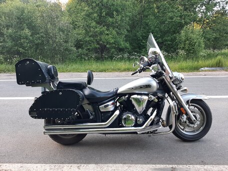 2006 Yamaha XVS1300, серебристый, 615000 рублей, вид 1