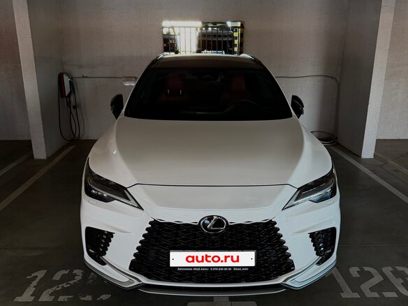 2025 Lexus RX 350 V, белый, 9500000 рублей - вид 2