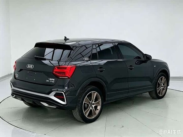 2022 Audi Q2 L 35 TFSI I Рестайлинг, чёрный, 1580000 рублей - вид 3