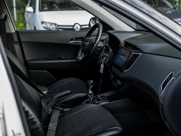 2018 Hyundai Creta I, белый, 1110000 рублей - вид 11