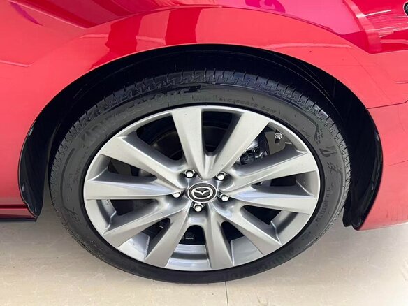 2023 Mazda 3 Axela IV (BP), красный, 1340000 рублей - вид 21