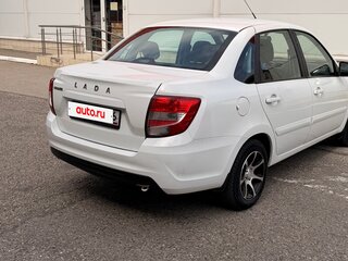 2019 Lada (ВАЗ) Granta I Рестайлинг, белый, 490000 рублей, вид 3