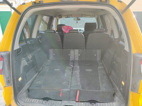 2014 Ford Galaxy II Рестайлинг, жёлтый, 535000 рублей - вид 20