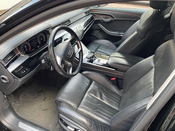 2018 Audi A8 55 TFSI IV (D5), чёрный, 4490000 рублей - вид 10