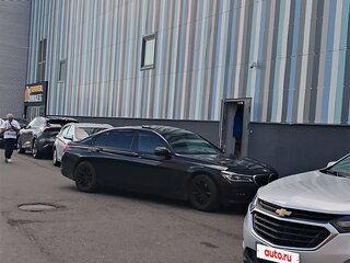2017 BMW 7 серии Long 730Ld xDrive VI (G11/G12), чёрный, 2882779 рублей, вид 3
