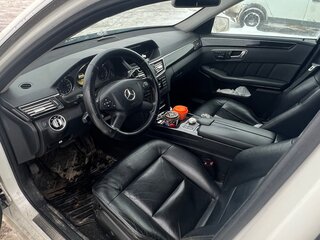 2011 Mercedes-Benz E-Класс 350 IV (W212, S212, C207), белый, 1200000 рублей, вид 4