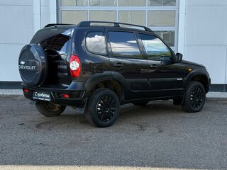 2013 Chevrolet Niva I Рестайлинг, коричневый, 363000 рублей, вид 5