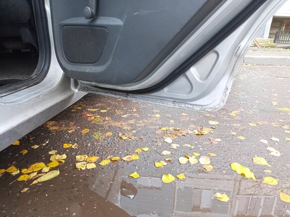 2004 Ford C-MAX I, серебристый, 400000 рублей - вид 22