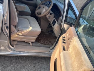 2001 Nissan Presage I, серебристый, 350000 рублей, вид 5