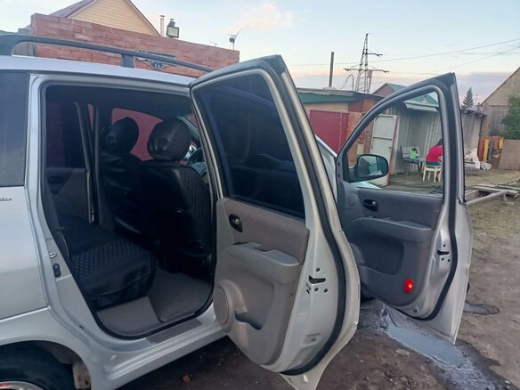 2008 Hyundai Matrix I Рестайлинг, серебристый, 550000 рублей - вид 26