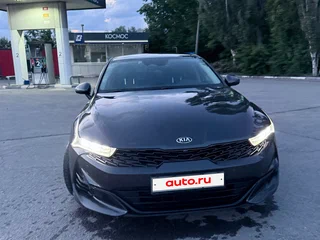 2021 Kia K5 III, серый, 2890000 рублей, вид 1