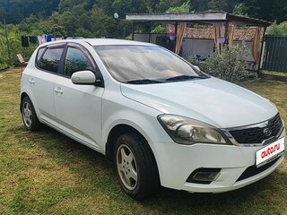 2012 Kia Ceed I Рестайлинг, белый, 699000 рублей, вид 3