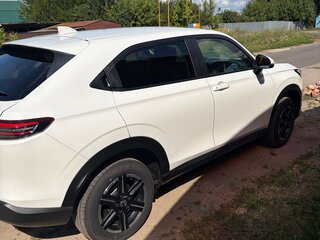 2024 Honda Vezel II Рестайлинг, белый, 2420000 рублей, вид 3