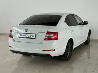 2016 Skoda Octavia III (A7), белый, 1070000 рублей, вид 4