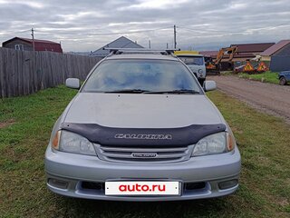 2000 Toyota Caldina II Рестайлинг, серебристый, 470000 рублей, вид 1