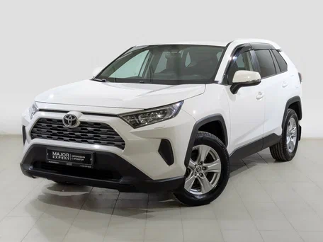 2020 Toyota RAV4 V (XA50), белый, 2830000 рублей, вид 1
