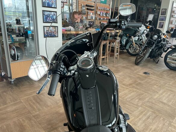 2021 Harley-Davidson Heritage, чёрный, 3400000 рублей - вид 9