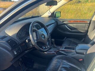 2003 BMW X5 3.0i I (E53) Рестайлинг, белый, 650000 рублей, вид 3