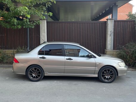 2001 Mitsubishi Lancer IX, серый, 380000 рублей, вид 3