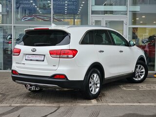 2017 Kia Sorento III Prime, белый, 2239000 рублей, вид 2