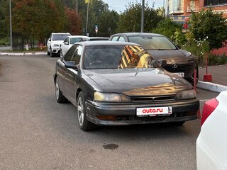 1992 Toyota Camry Prominent V30, зелёный, 300000 рублей, вид 1