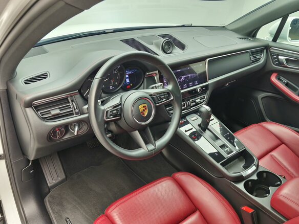 2022 Porsche Macan I Рестайлинг 2, белый, 7097000 рублей - вид 7
