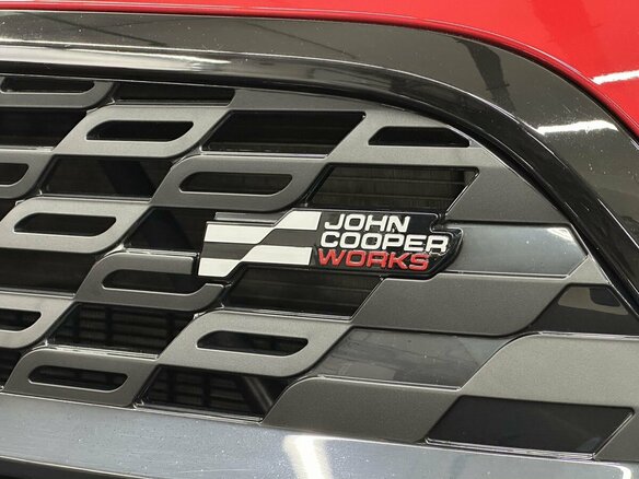 2024 Mini Countryman JCW John Cooper Works III, красный, 7600000 рублей - вид 26
