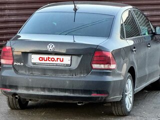 2018 Volkswagen Polo V Рестайлинг, чёрный, 1230000 рублей, вид 1