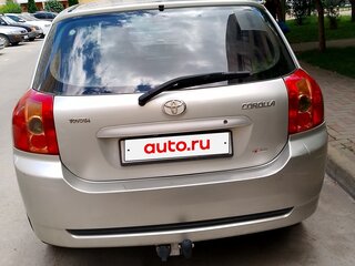 2004 Toyota Corolla IX (E120, E130), серебристый, 410000 рублей, вид 3