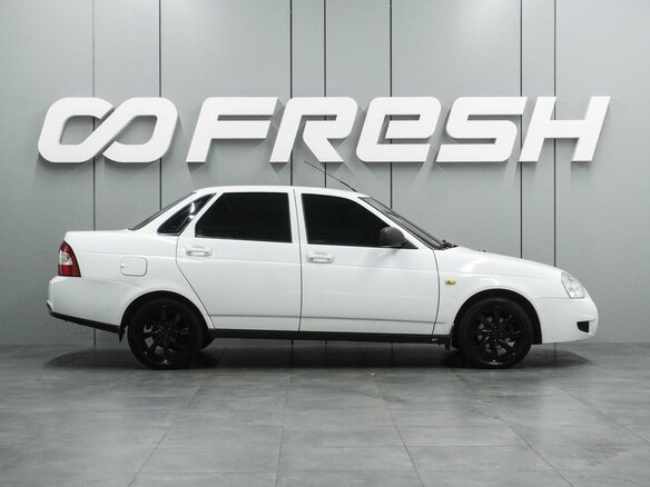 2016 Lada (ВАЗ) Priora I Рестайлинг, белый - вид 4