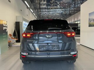 2022 Kia Sportage IV Рестайлинг, серый, 2069000 рублей, вид 5