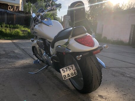2007 Suzuki Boulevard M109R, белый, 850000 рублей, вид 3