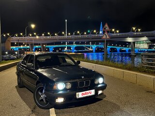 1991 BMW 5 серии 520i III (E34), чёрный, 333000 рублей, вид 1