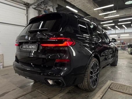 2026 BMW X7 40d I (G07) Рестайлинг, чёрный, 19000000 рублей, вид 4