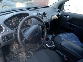 2007 Ford Fiesta Mk5, фиолетовый, 350000 рублей, вид 5