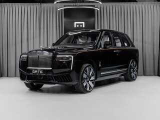 2025 Rolls-Royce Cullinan I Рестайлинг (Series II), чёрный, 80116100 рублей, вид 1