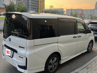 2018 Honda Stepwgn Spada V Рестайлинг, белый, 2365000 рублей, вид 4