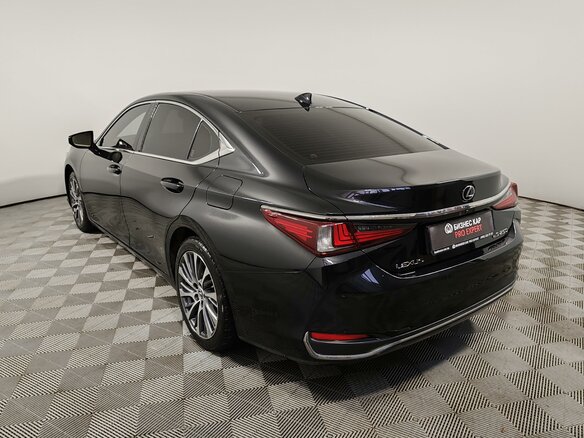 2020 Lexus ES 250 VII, чёрный, 3675000 рублей - вид 6