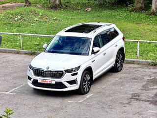 2022 Skoda Kodiaq I Рестайлинг, белый, 4200000 рублей, вид 2