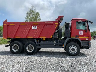 2018 Mercedes-Benz Actros, красный, 9980000 рублей, вид 2