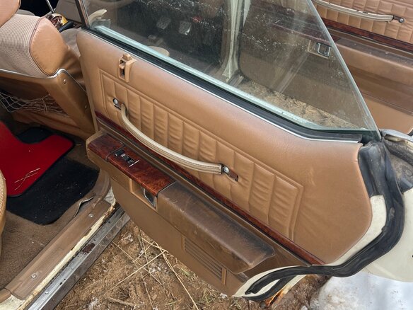 1985 Nissan Cedric VI (Y30), белый, 199000 рублей - вид 14